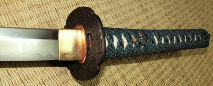 Dynasty Forge 29`` Bushi 1095 Katana in Cherry Blossom Theme