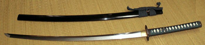Dynasty Forge 29`` Bushi 1095 Katana in Cherry Blossom Theme