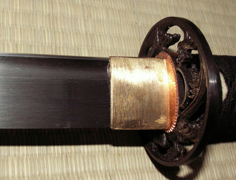 Dynasty Forge 31.5`` Musha 1060 O-Katana with Bo-Hi in Koi Theme