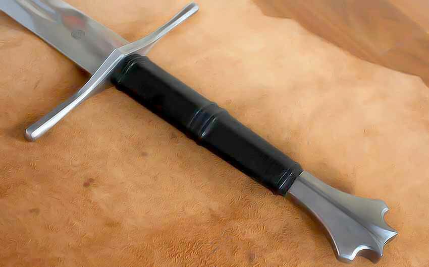 Miecz kuty Two Handed Gothic Sword