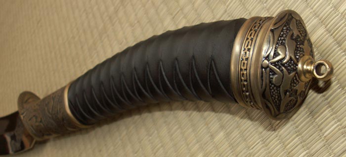 Miecz z filmu HELLBOY II  - Gold Edition