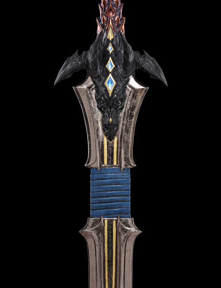 Miecz z filmu Warcraft The Sword of Lothar Weta workshop