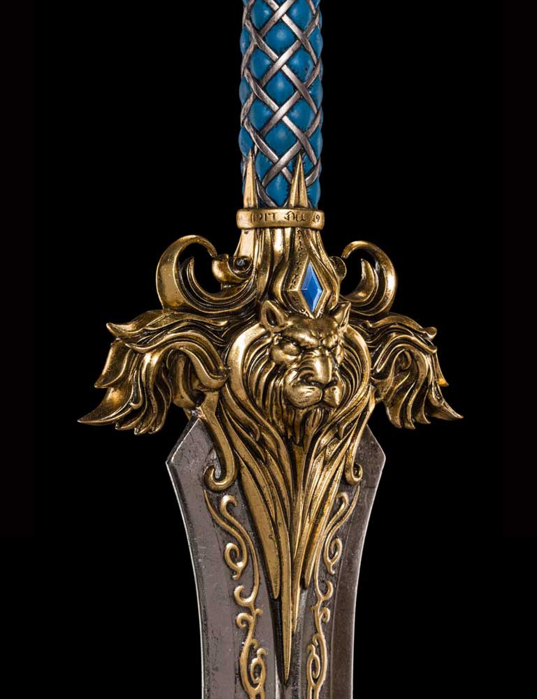 Miecz z filmu Warcraft The Sword of King Llane Weta workshop