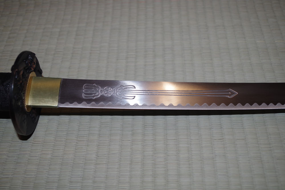 Katana Ozdobna z Dekoracyjnym Pudełkiem