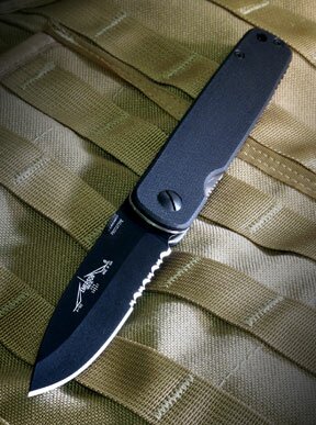 Nóż Składany Emerson A-100 Black Serrated