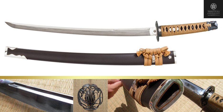 Thaitsuki Roiyaru Sanmai Wakizashi Thaitsuki Roiyaru Sanmai Wakizashi